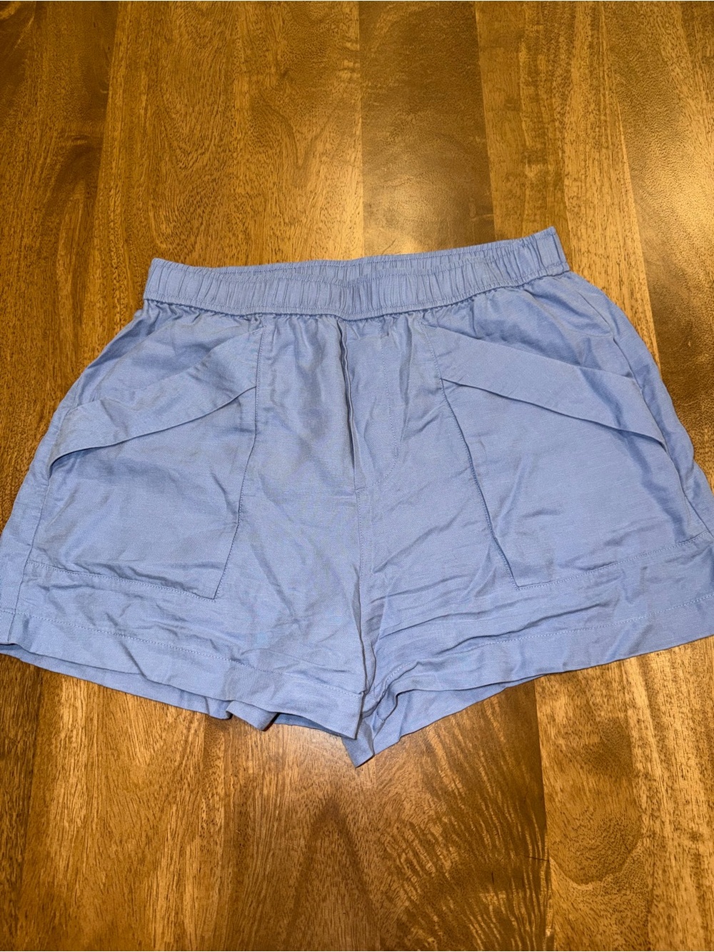 Vuori Light Blue Women’s Casual Elastic-Waist Shorts